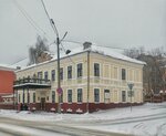 Дом Я.Ф. Гусева (Oktyabr'skiy district, Preobrazhenskaya Street, 2), landmark, attraction