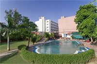 Фото Hotel Atithi