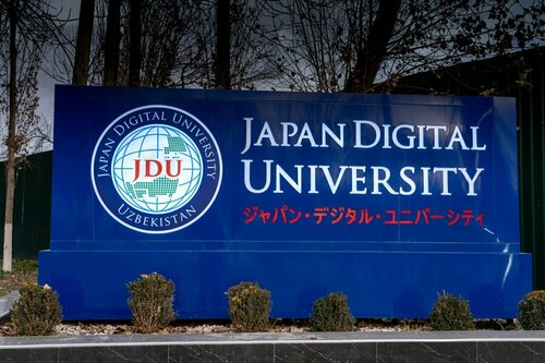 Порно стриптиз үлкен сиськи