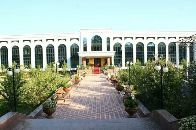 Kattalar shifoxonasi O'zbekiston Respublikasi Prezidenti administratsiyasi huzuridagi tibbiyot bosh boshqarmasining 2-sonli markaziy klinik shifoxonasi, Toshkent, foto