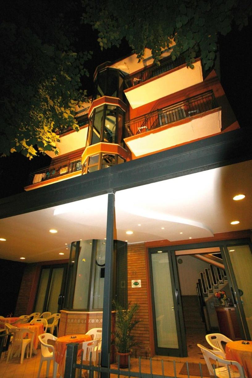 Фото Hotel Eureka