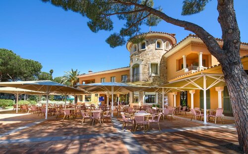 Внешний вид отеля Ciutat de Palol в Кастеле д'Аро, Платхе д'Аре и С'Агаре, фото 1