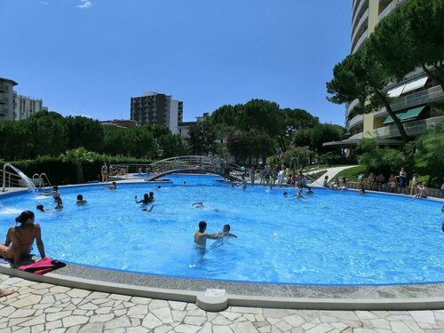 Апартаменты Wonderful Studio With Swimming Pool, Spacious Terrace and sea View by Beahost в Линьяно-Саббьядоро