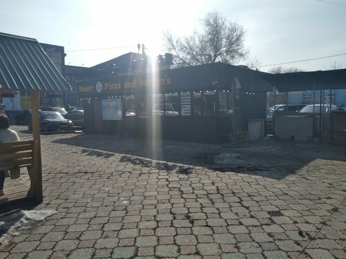 әлеуметтік желідегі жалаңаш арулар