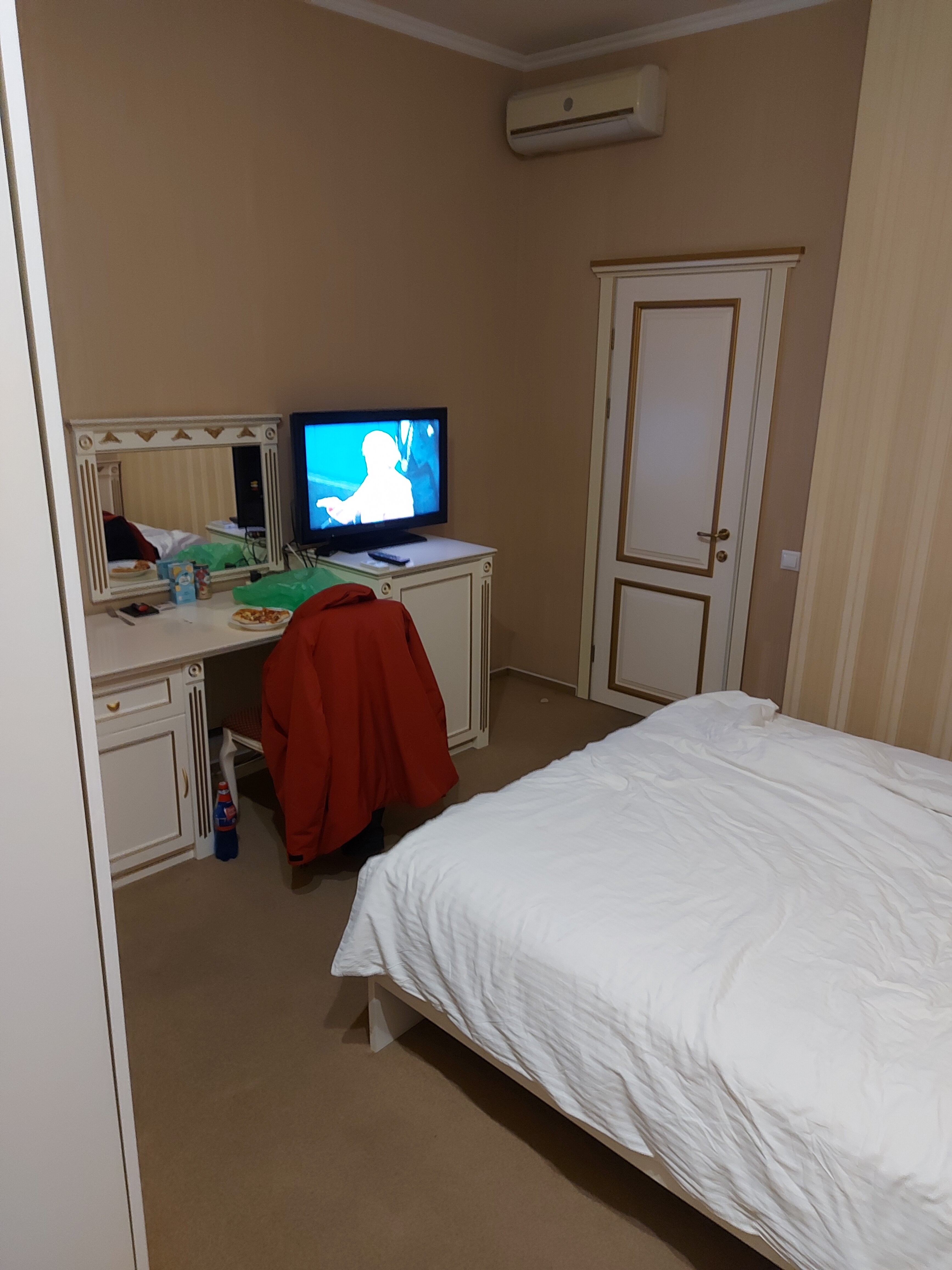 Фото Династия