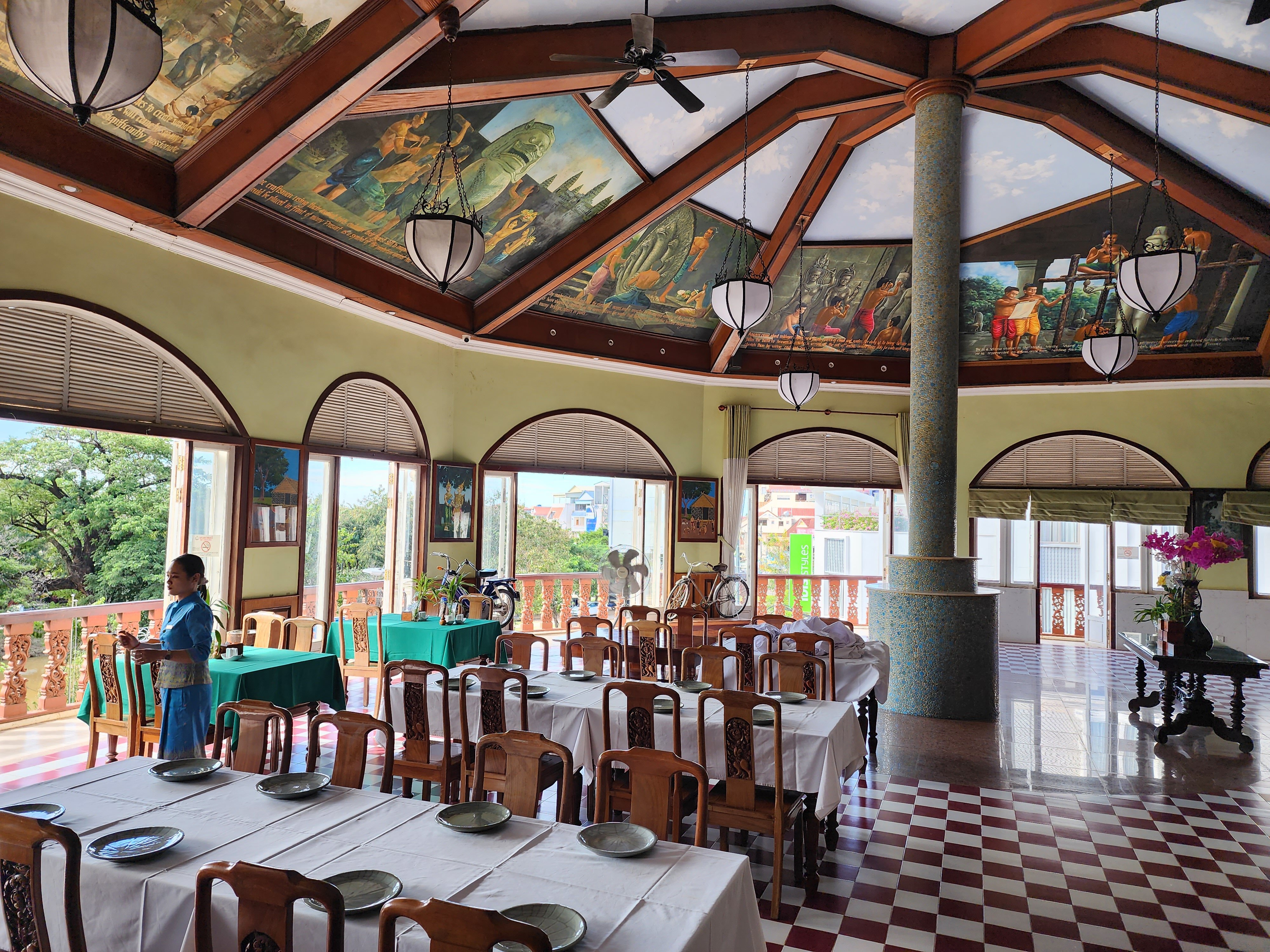 Фото Ta Prohm Hotel