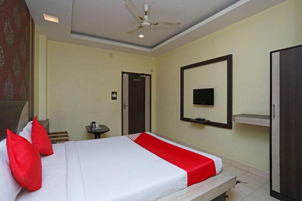 Фото Oyo 29689 Hotel Pramod