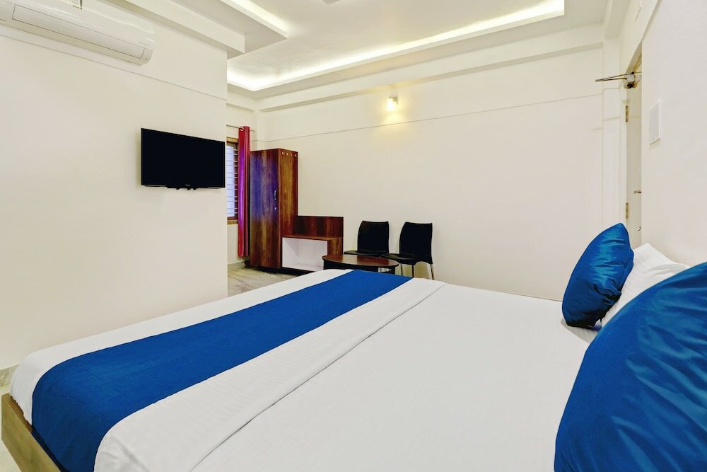 Фото Spot On 45551 Surya Lodge