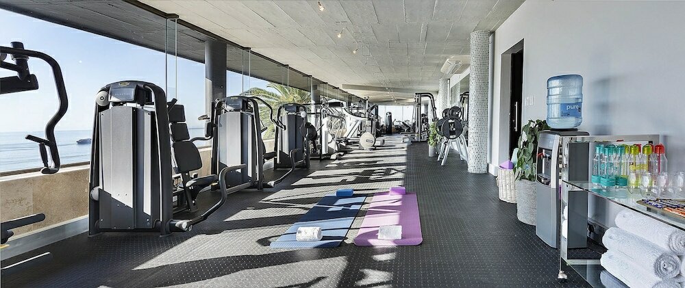 Фото Moondance Villa & Suites