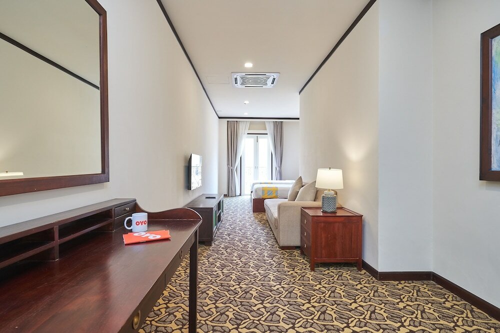 Фото Oyo Home 89377 The Platinum Suites