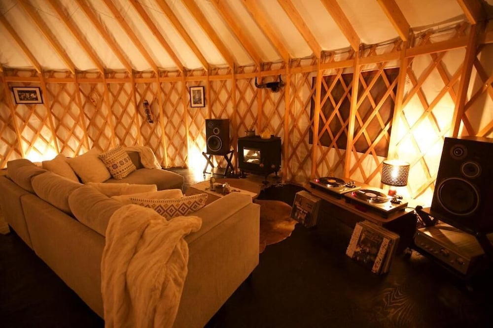 Фото Snowball Chalet at Madarao Mountain