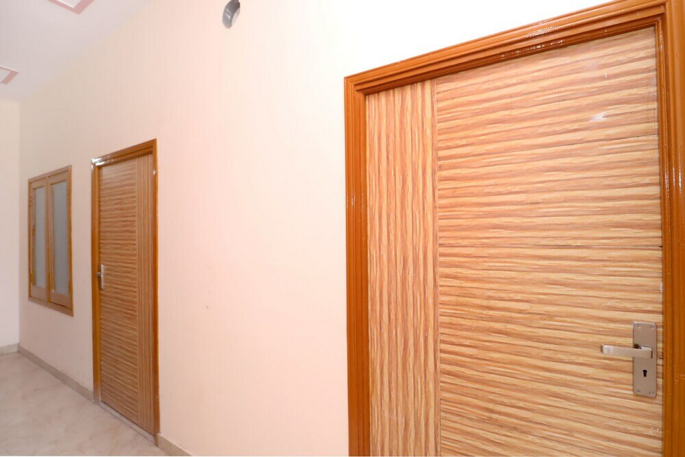 Фото Oyo 43966 Jaura Inn