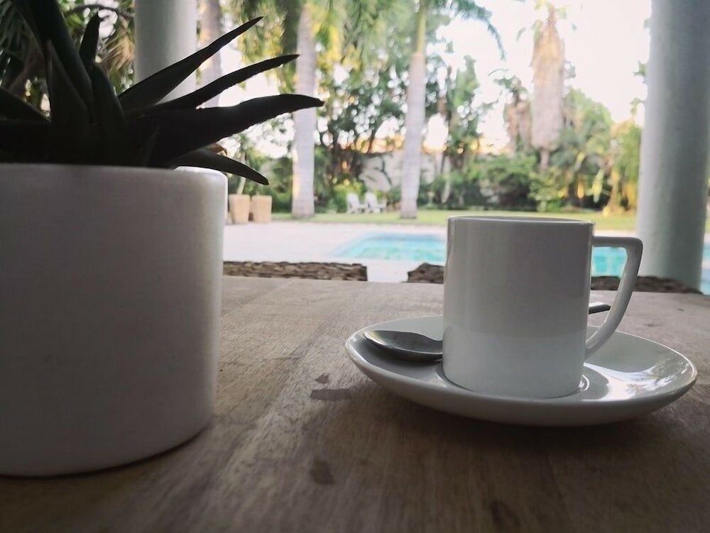 Фото The Embassy