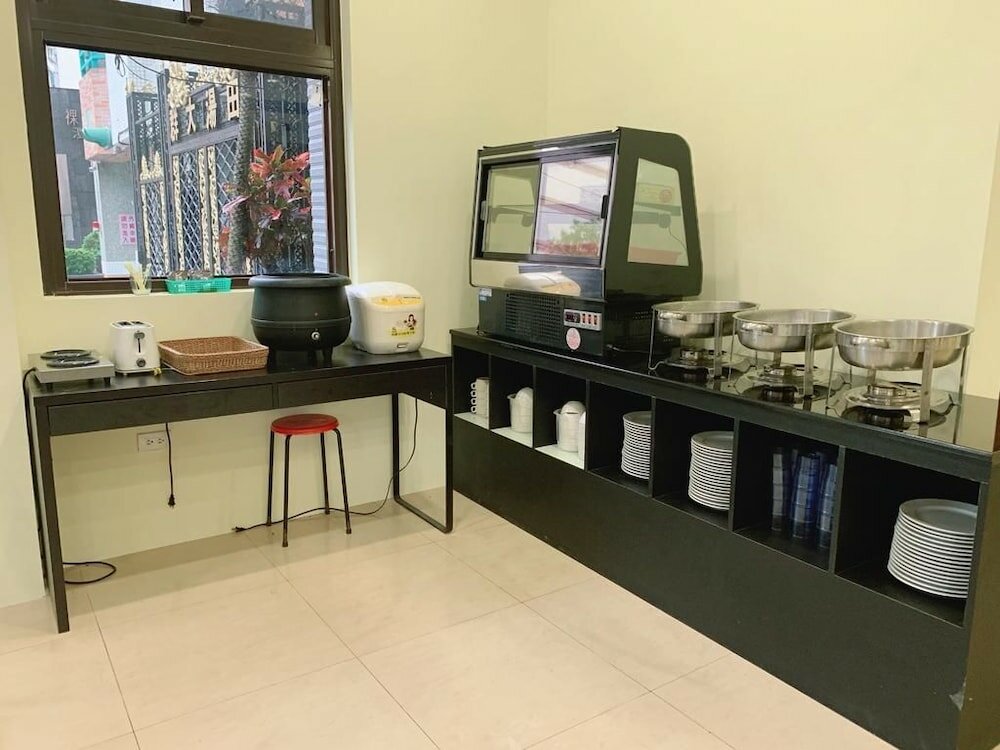 Фото Jiaoxi Hot Springs Hotel