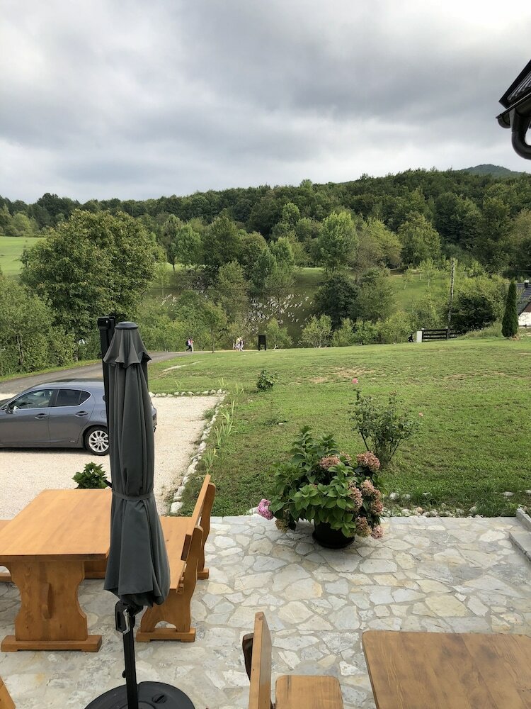 Фото House Flora