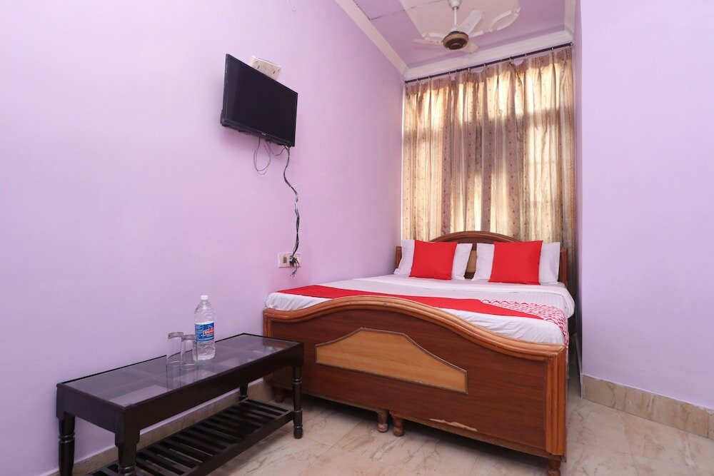 Фото Oyo 37723 Pam And Chand Guest House