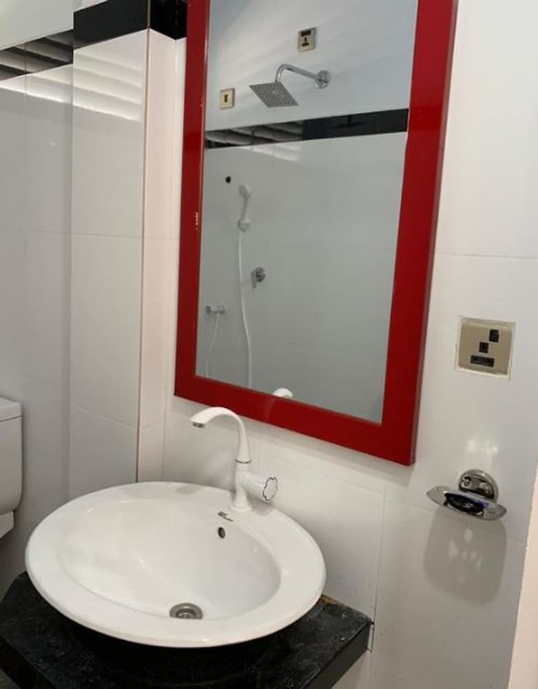 Фото Raa Pala Lake Resort