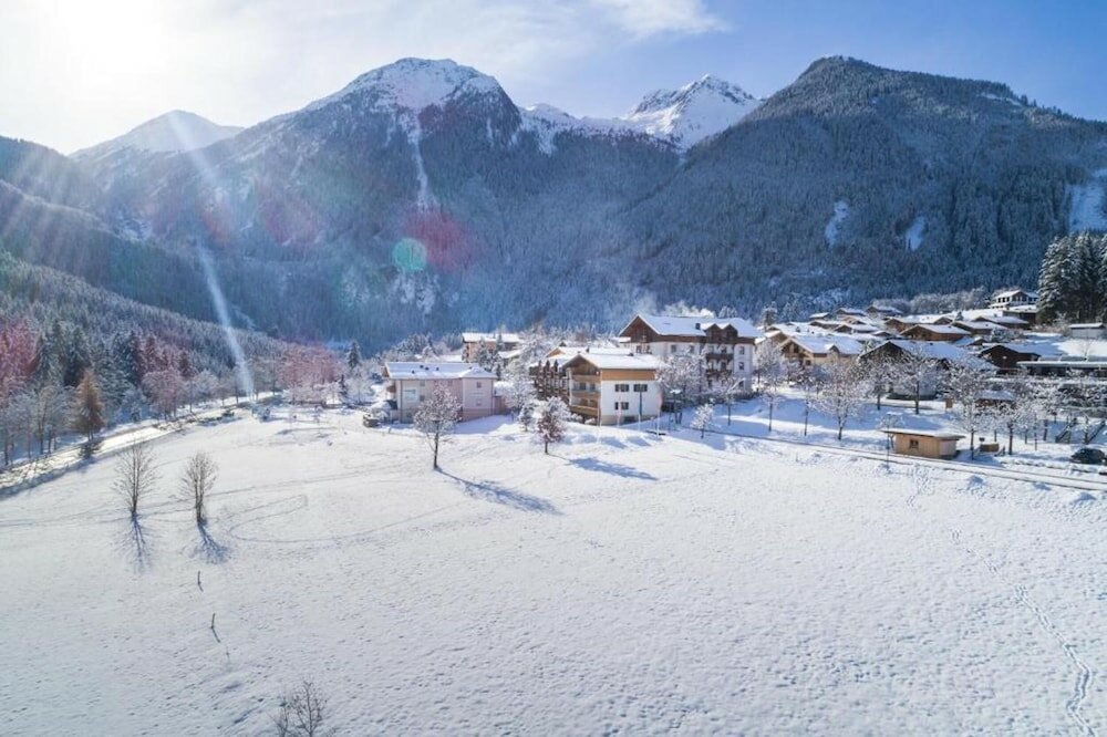 Фото Hotel Krimmlerfälle