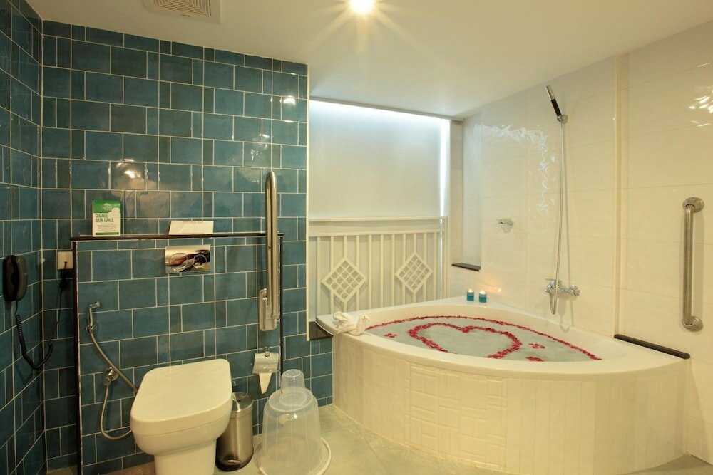 Фото The Silvertips