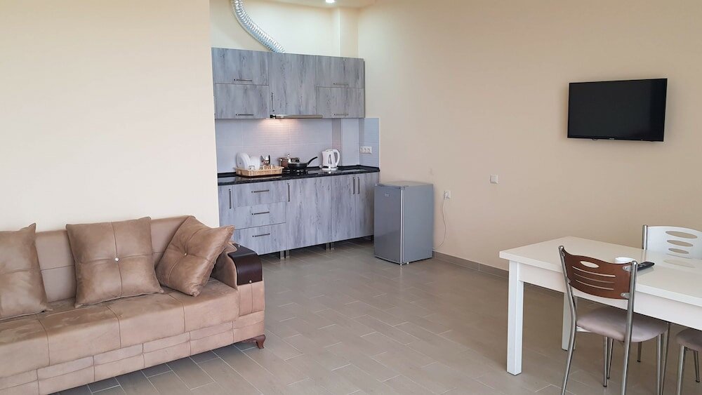 Фото Nakashidze's Apartments