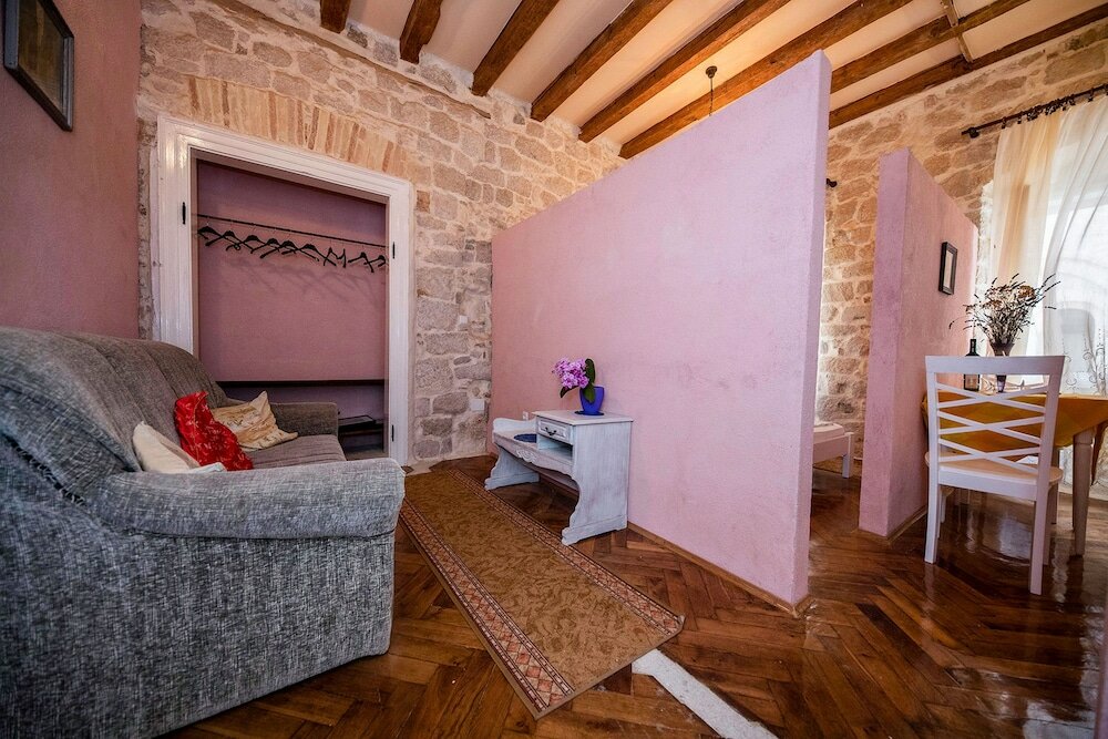 Фото Apartment Four tower