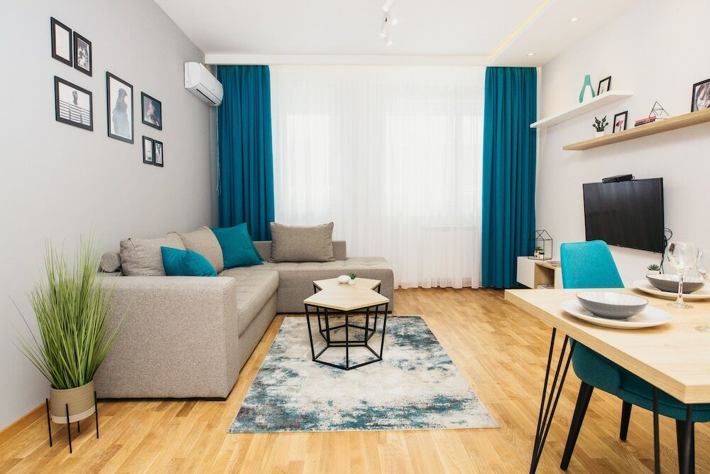 Фото Arena Big Luxury Apartment