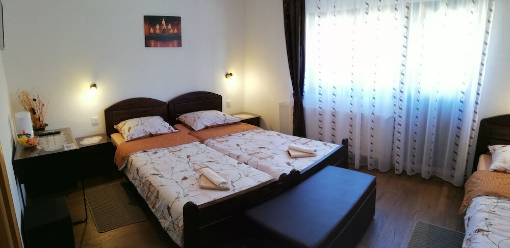 Фото Plitvice Mountain Spring