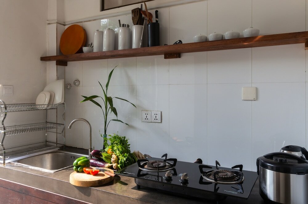 Фото Watdamnak House