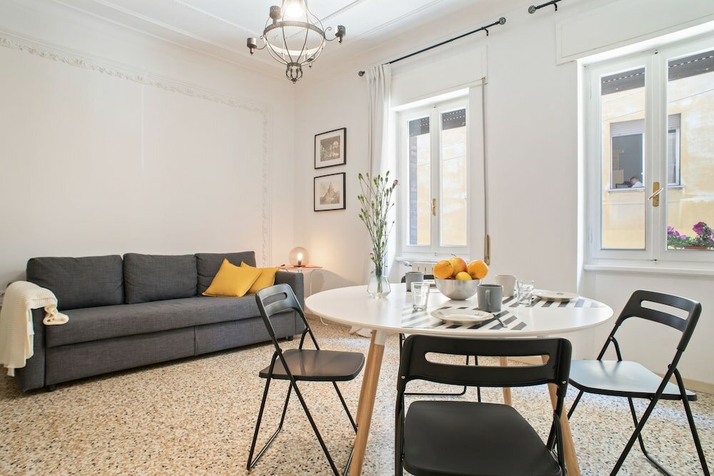 Фото San Giovanni in Monte Apartment