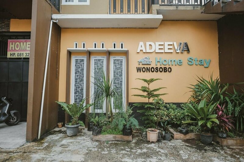 Гостиница RedDoorz Syariah @ Jalan Dieng