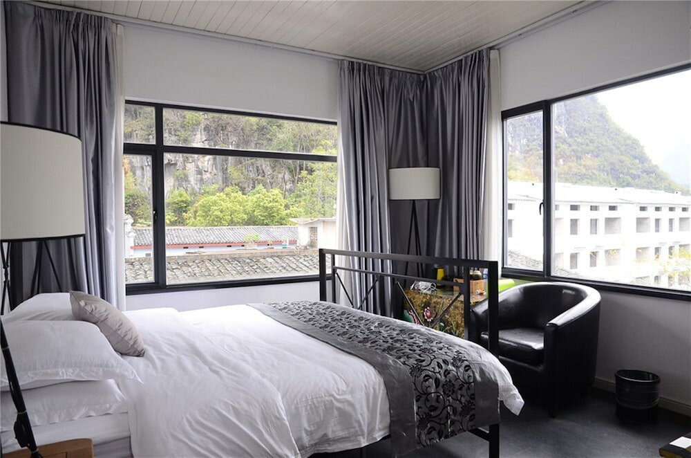 Фото Humble Inn Boutique Residence