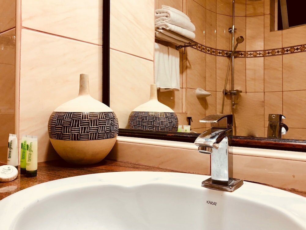 Фото Local Escape Boutique