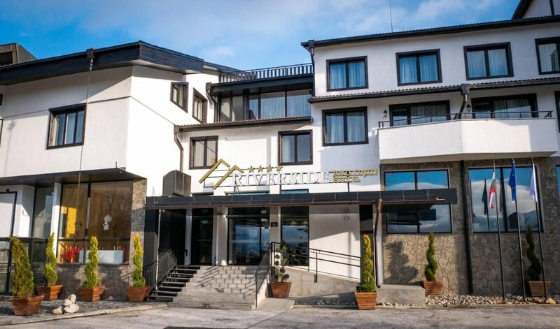 Гостиница Riverside Boutique Hotel в Банско