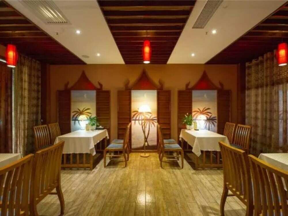 Фото Bluesky Hotel & Resort