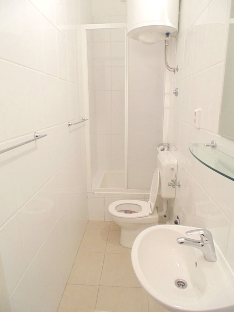 Фото Apartments and Rooms Djanovic