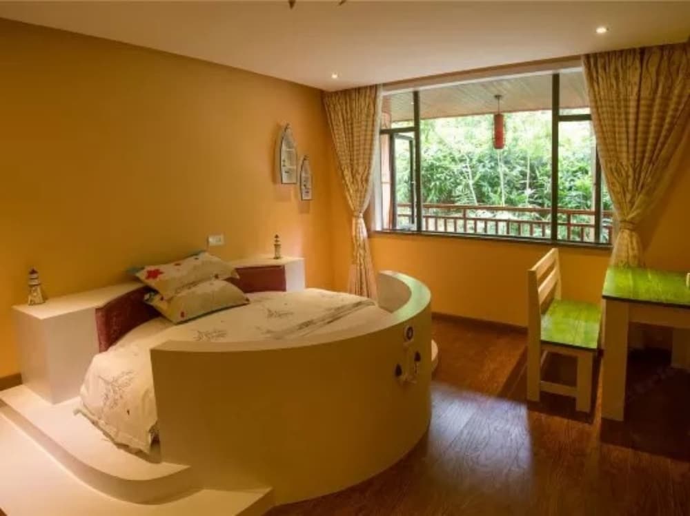 Фото Bluesky Hotel & Resort