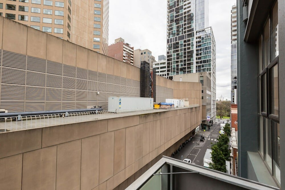 Фото Flinders Street Apartments