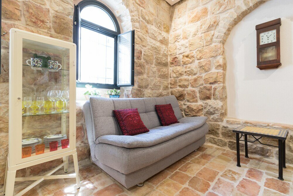 Фото Best Location Jerusalem Stone Apartment
