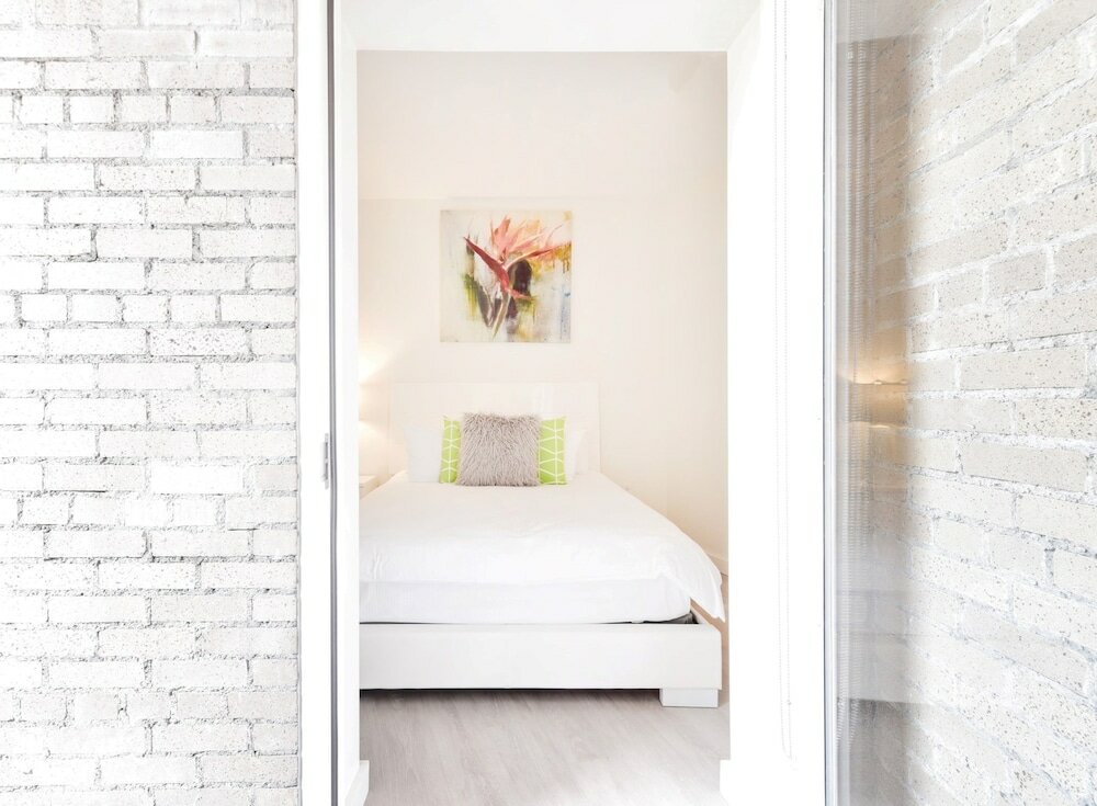 Фото Global Luxury Suites Downtown Boston