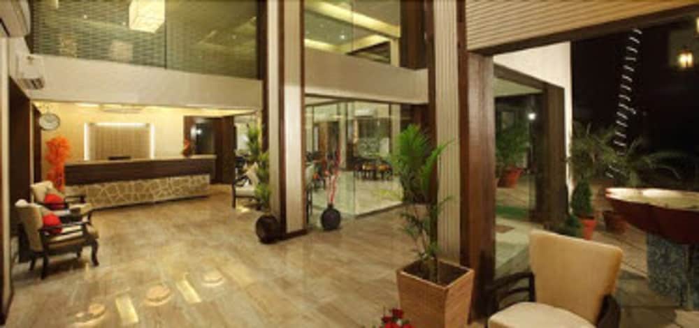 Фото Turtle Beach Resort - Morjim