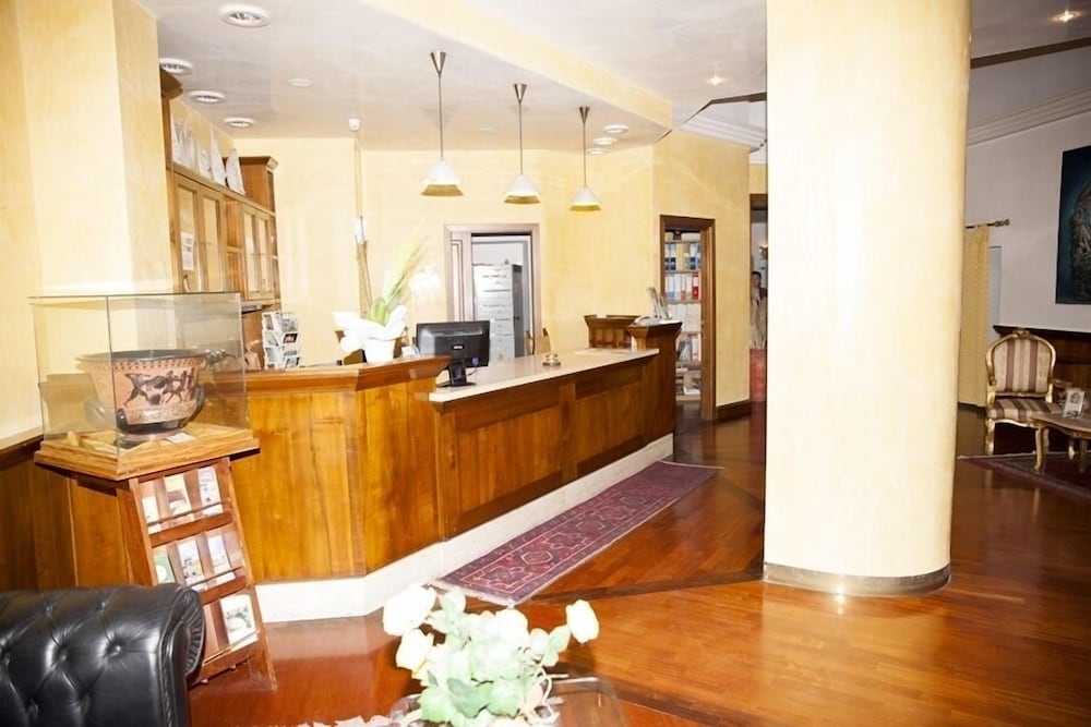 Фото Hotel Altavilla