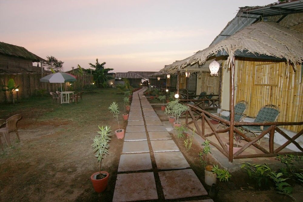 Фото Rudra The Sandy Beach Resort