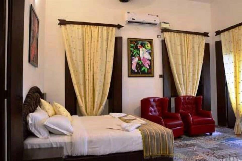 Фото отеля 4