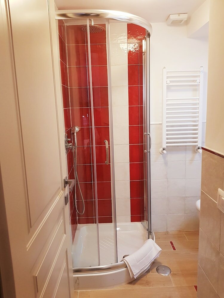 Фото Cairoli Rooms