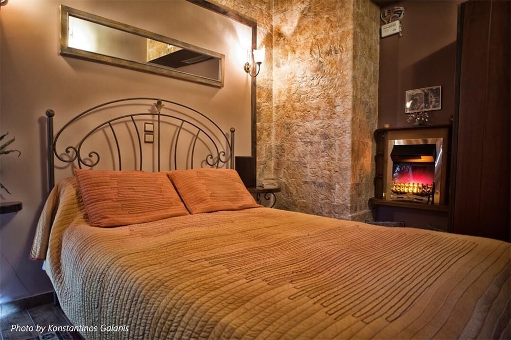 Фото Vathyskia Guesthouse