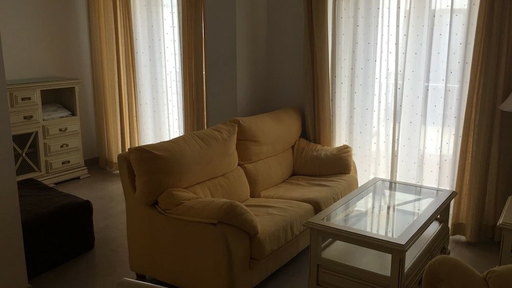 Фото Apartamentos La Ermita