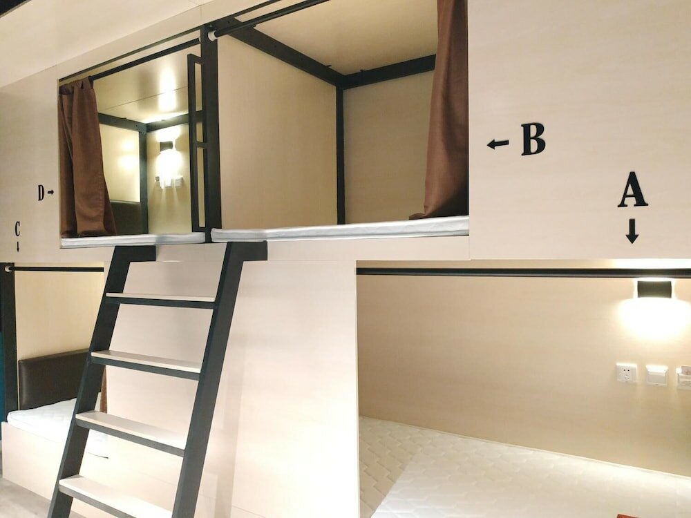 Фото Wutongli Youth Hostel