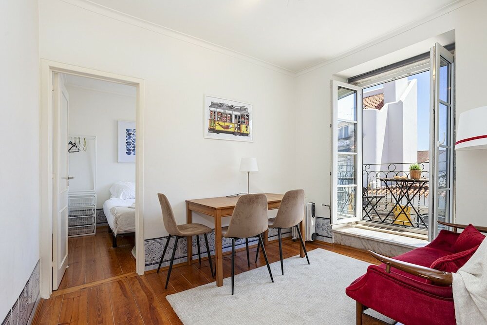 Фото Gonzalo's Guest Apartments - Downtown Historic Flats III