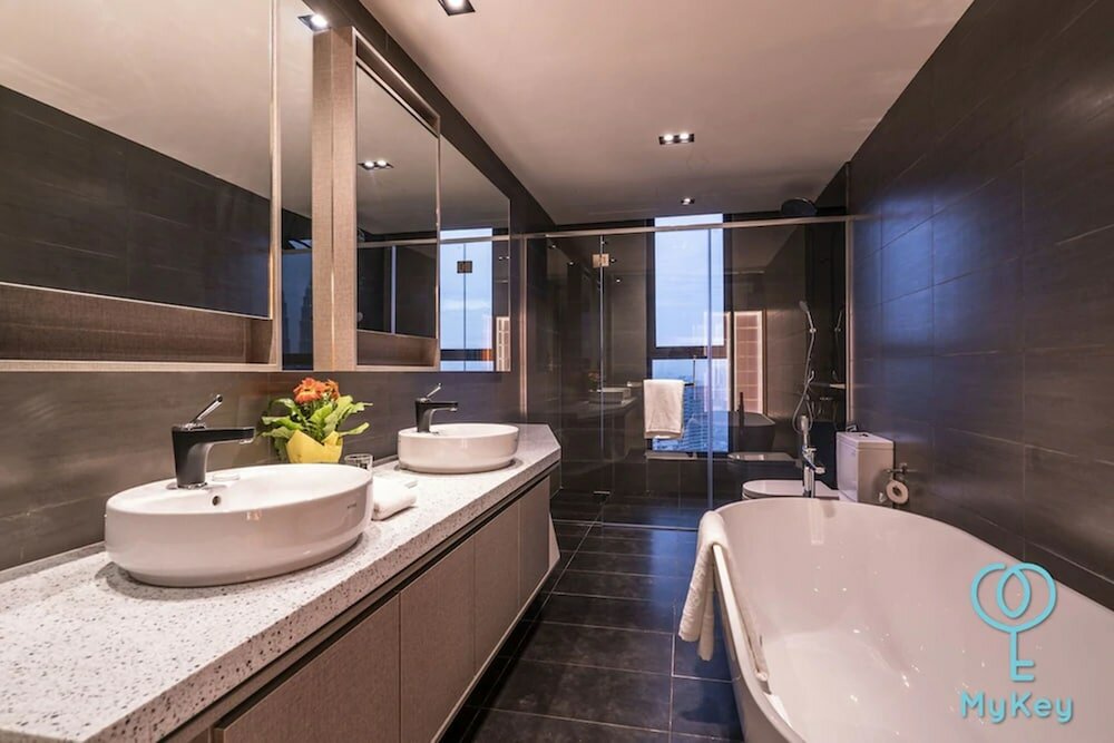 Фото Expressionz Professional Suites by MyKey Global