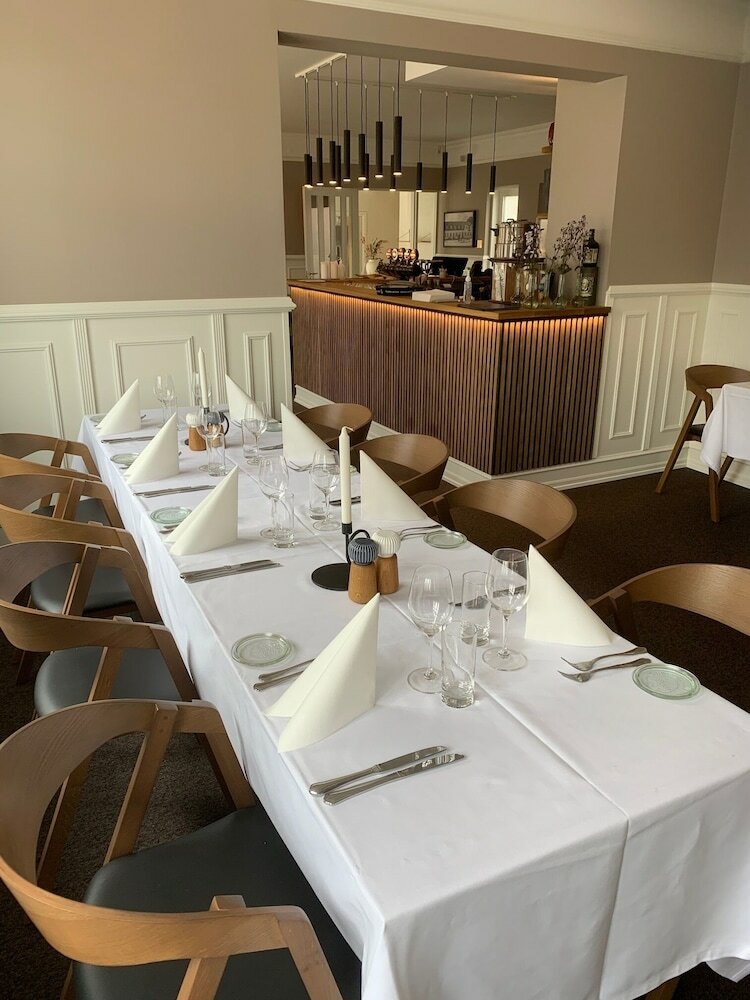 Фото Diagonalkroen